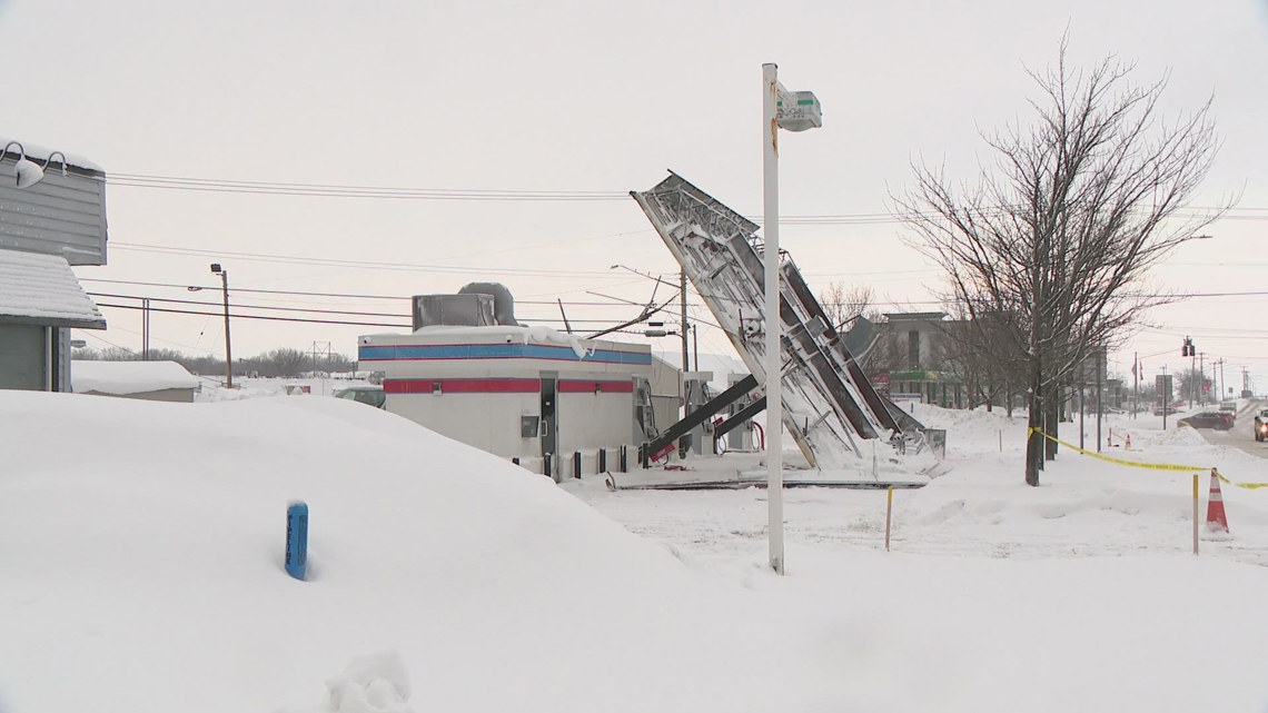 Lake effect snow creates hazards on roads and roofs across Western New York