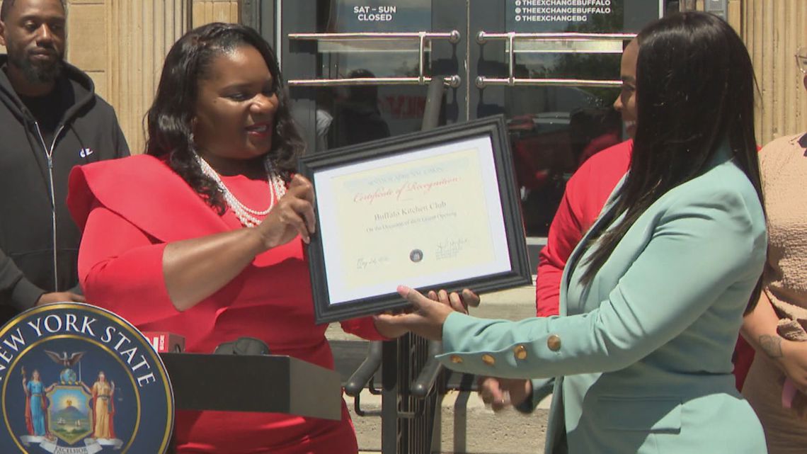 Baskin honors Buffalo entrepreneurs during Small Business Month
