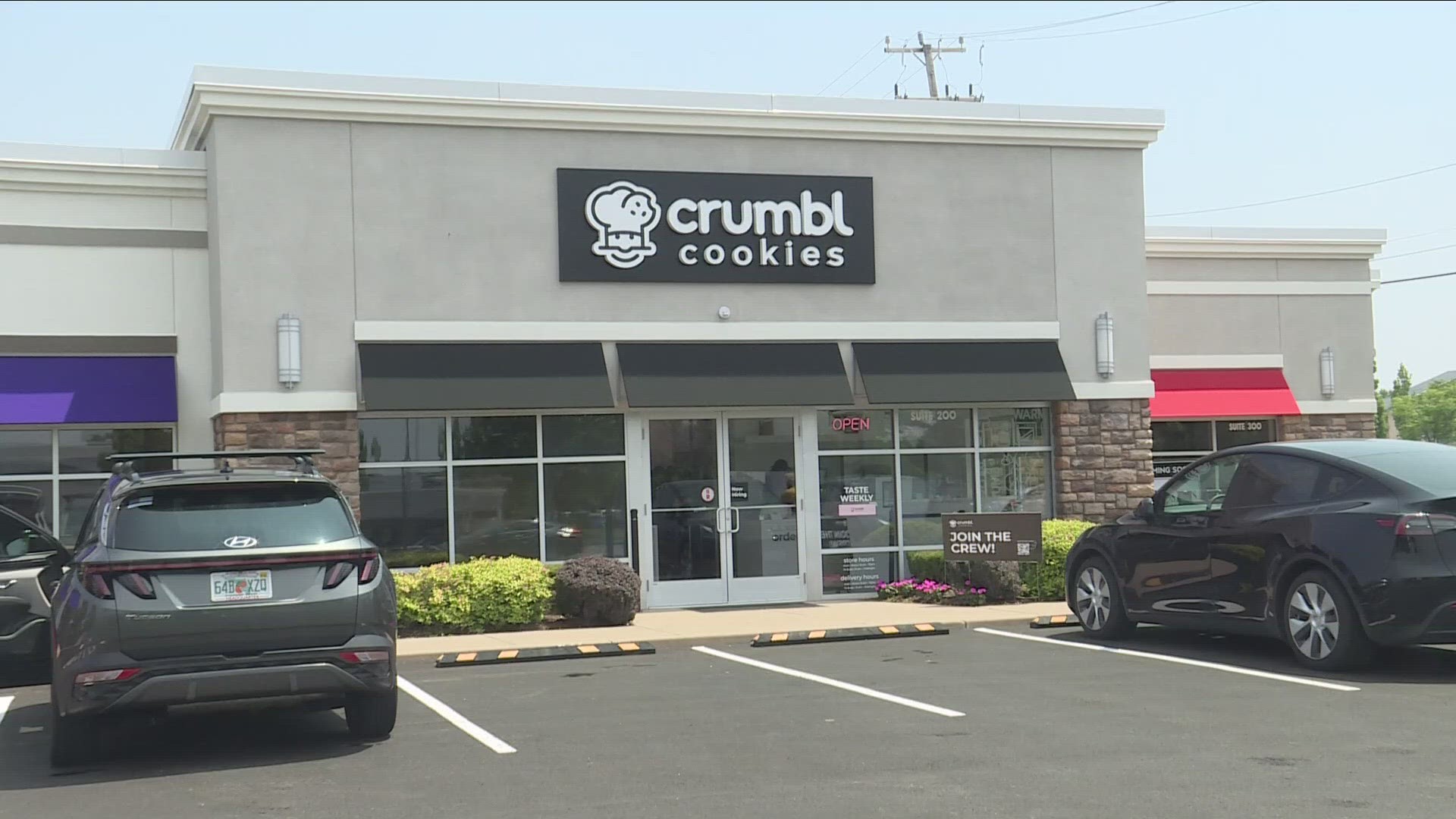 Today people can get free cookies at the Niagara Falls location