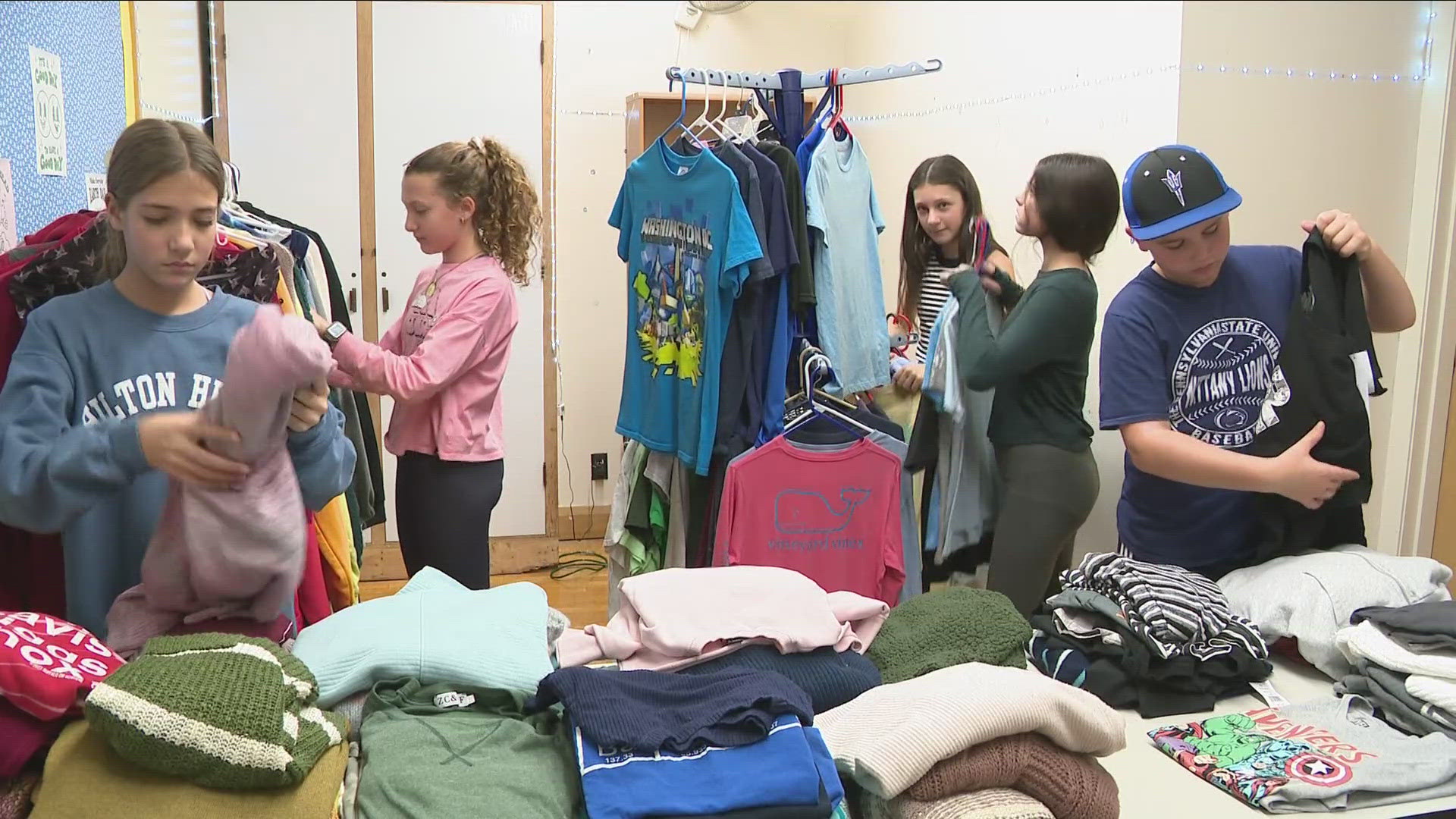 Students create clothing closet at Hoover Middle school