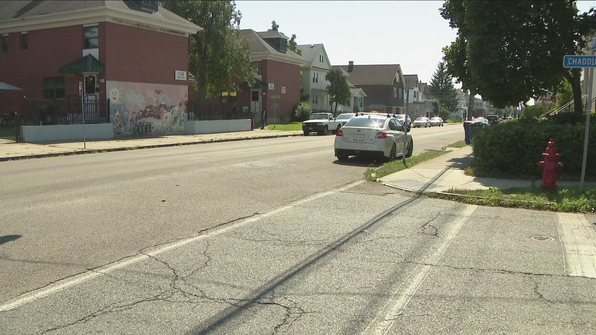 Buffalo police are investigating a shooting on Ontario street that injured 2 men