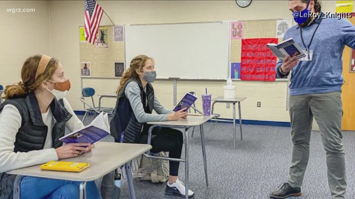 Twin sisters are the only two students in their A.P. Literature class at LeRoy High School - Vimarsana News