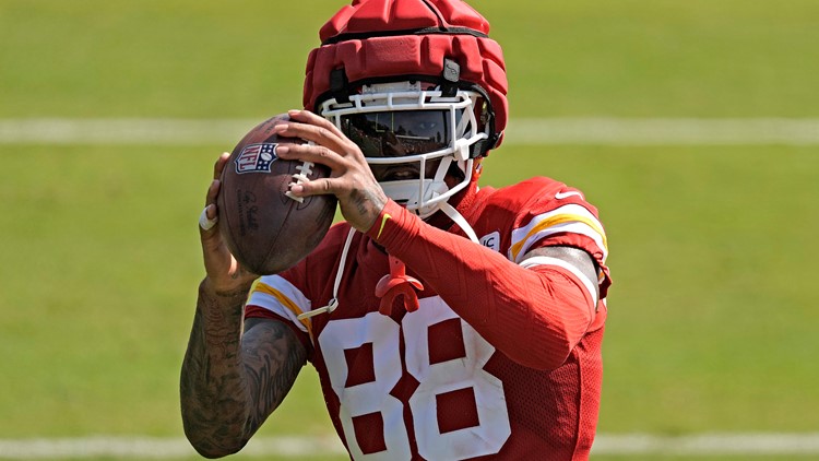 Kansas City Chiefs tight end Jody Fortson (88) runs during an NFL