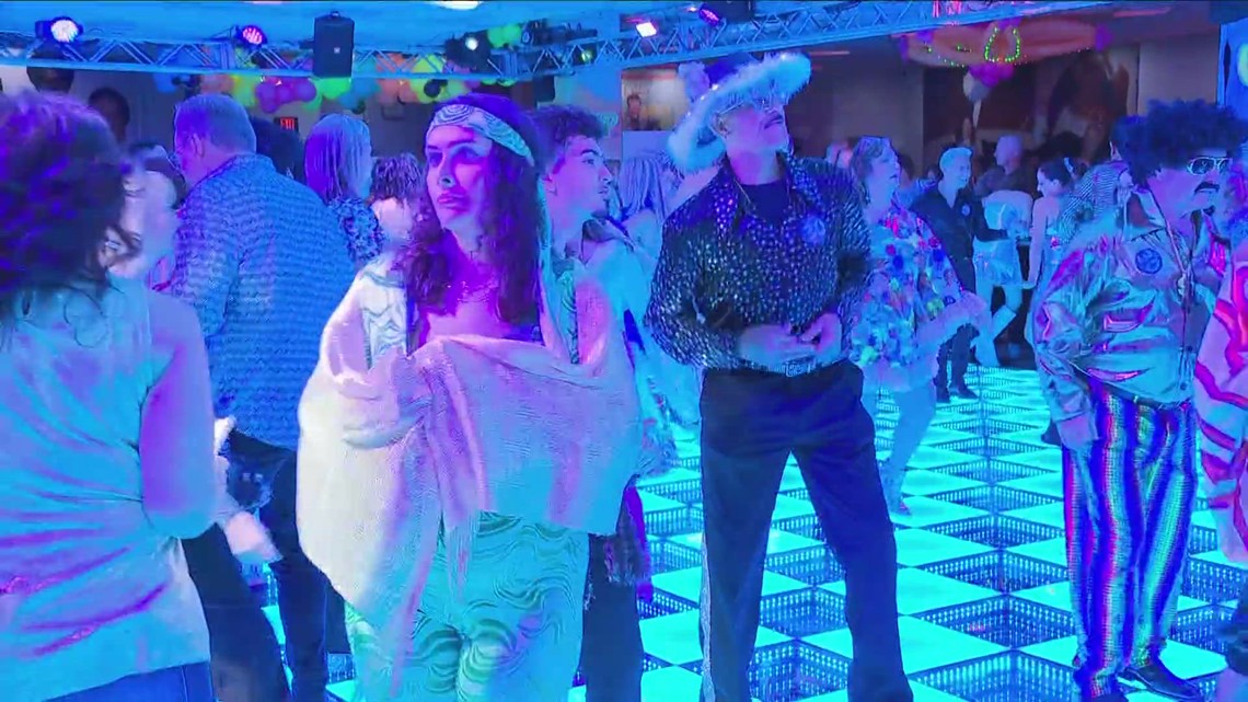 World's Largest Disco turns Buffalo convention center into a giant