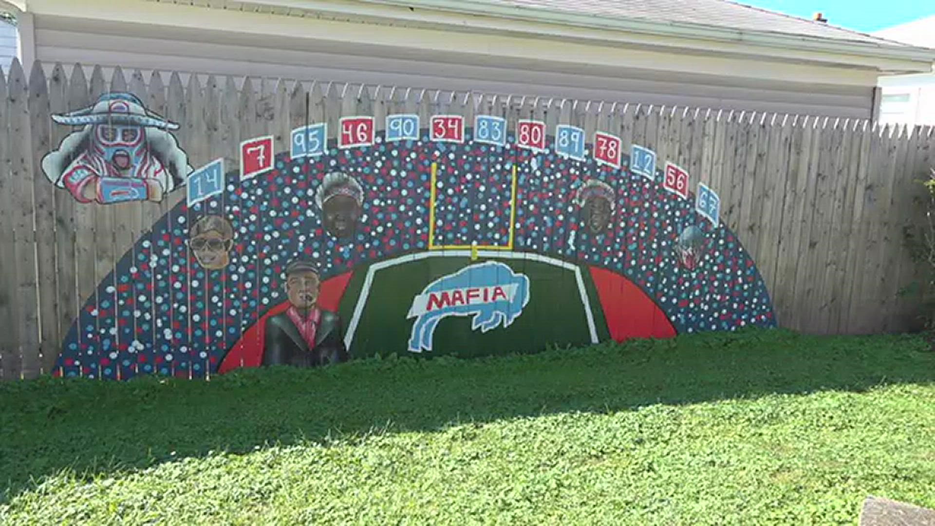 A Town of Tonawanda homeowner and artist, both Bills fans, team up to bring a Bills mural to life and dedicate it to someone special.