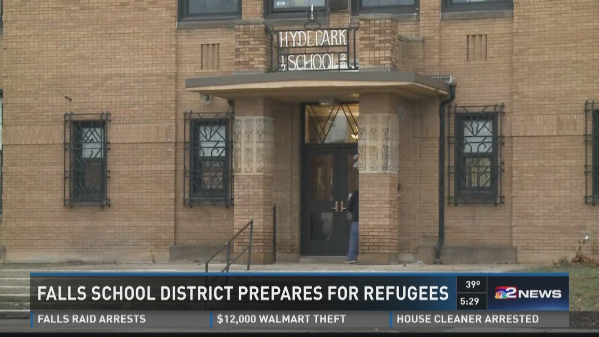 Falls School District Prepares For Refugees