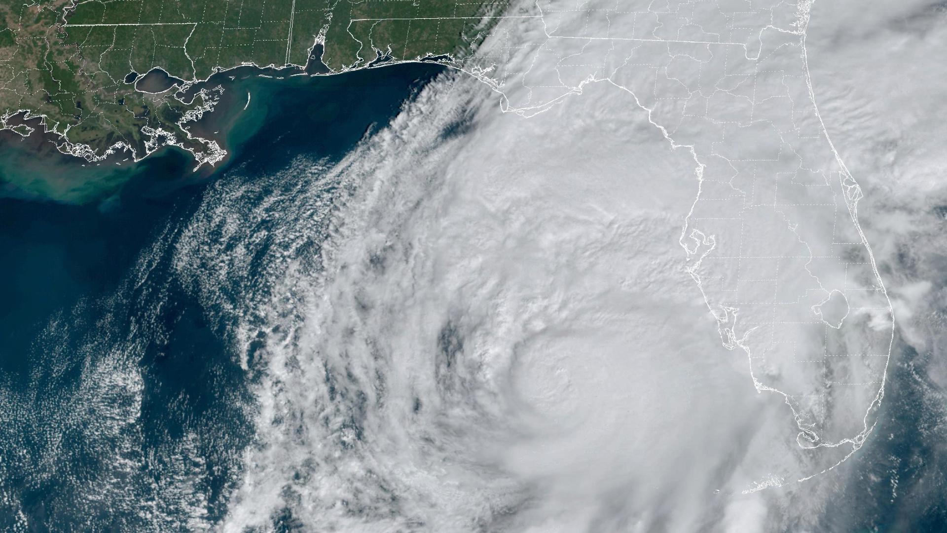 Raw aerial video of Hurricane Milton damage in St. Petersburg, Florida. Via: WFLA.