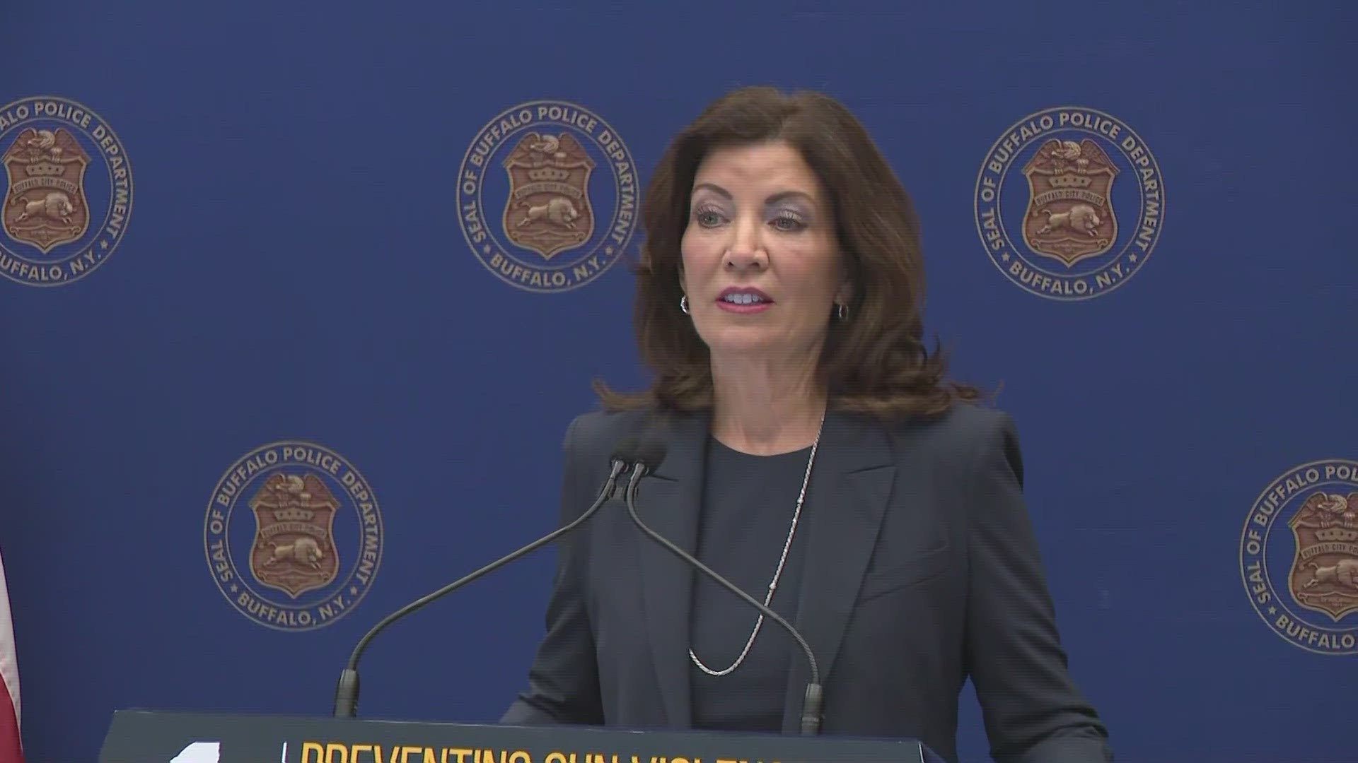 Gov. Kathy Hochul, joins local law enforecement officials tomake public safety announcement in Buffalo.