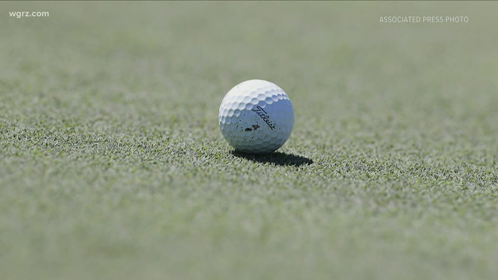 NY state closes golf courses indefinitely