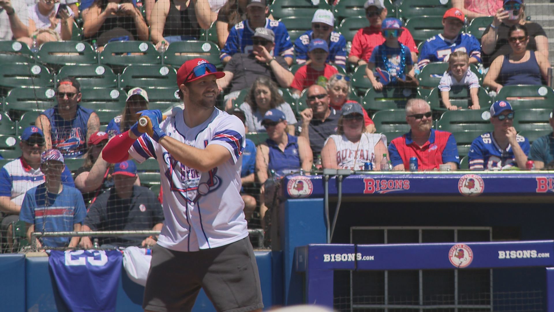 Bills star in Micah Hyde's charity softball event