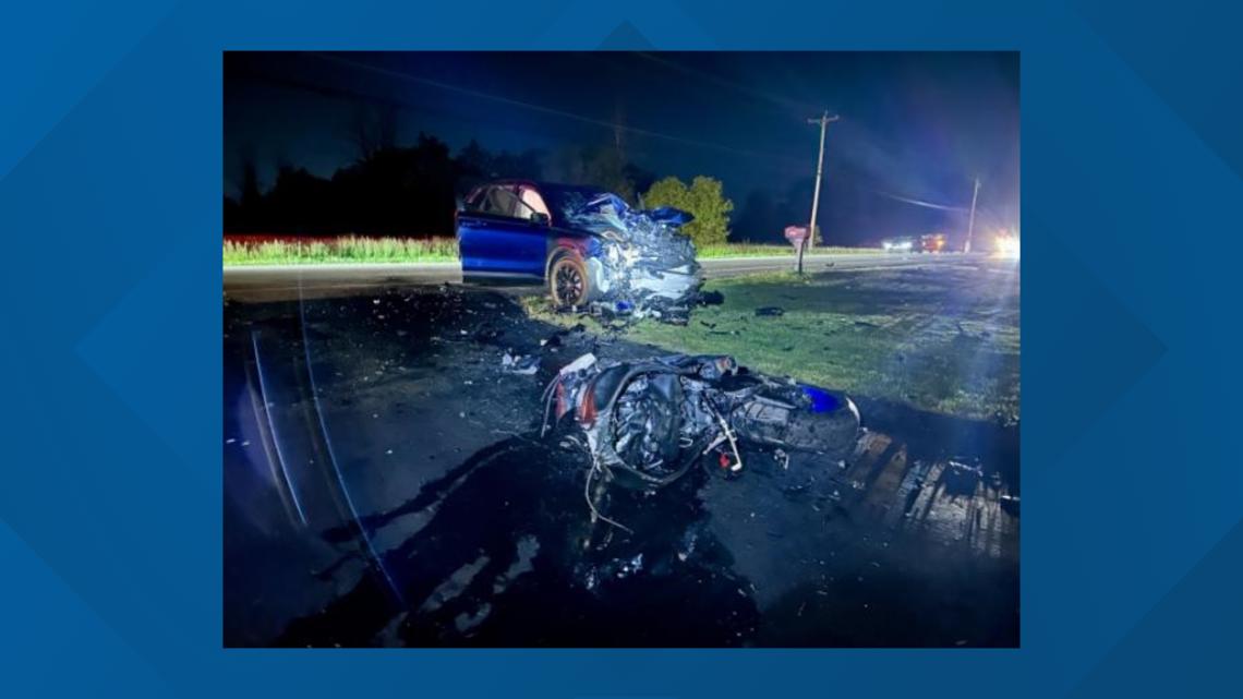 21-year-old motorcyclist dies after crash in Lockport