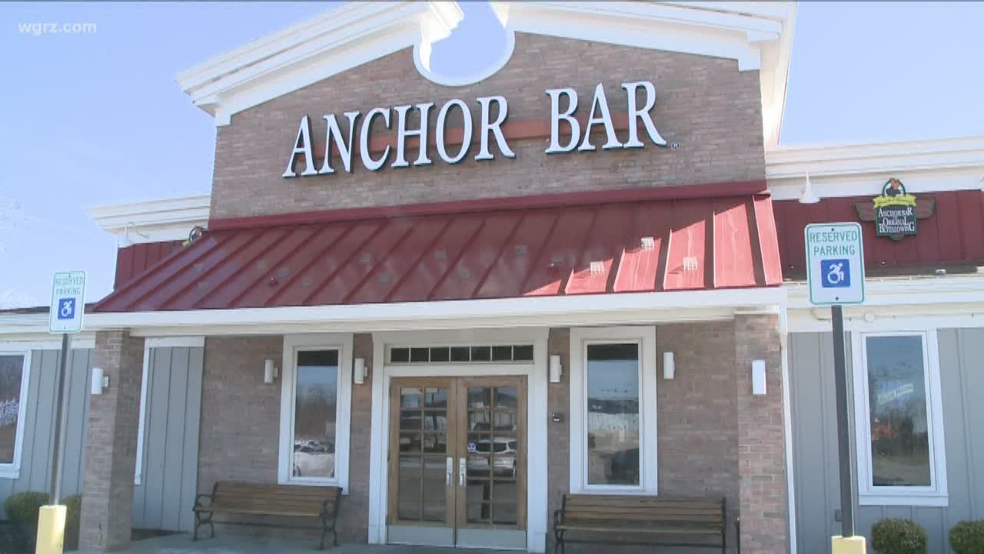 Anchor Bar moves into bigger space along Transit Road