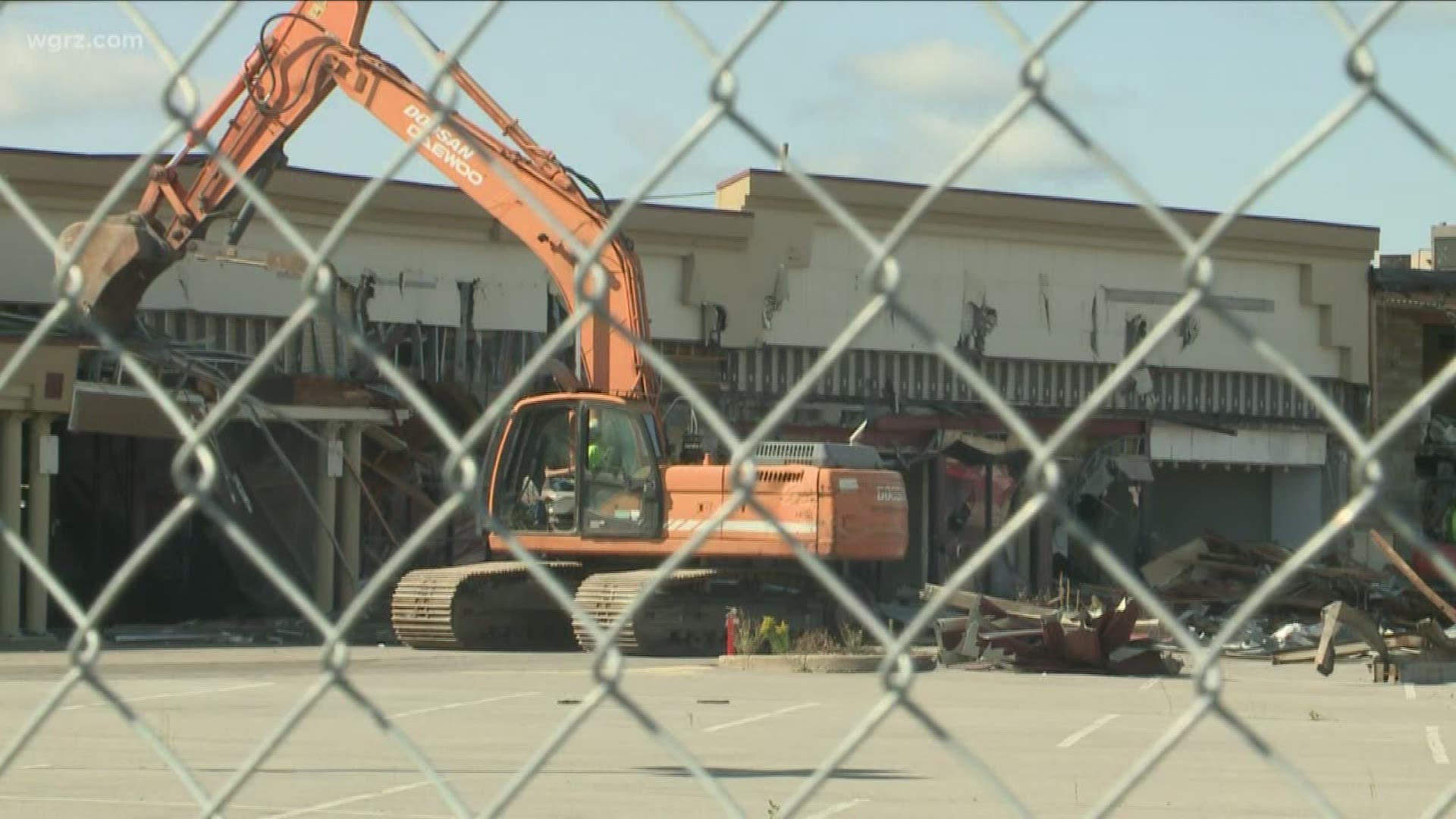 Demolition begins at Northtown Plaza