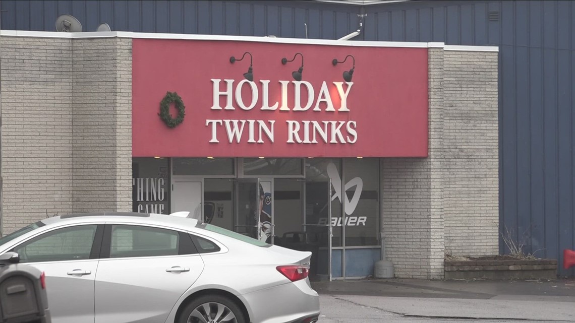 Video shows people discussing CO alarms going off at Holiday Twin Rinks