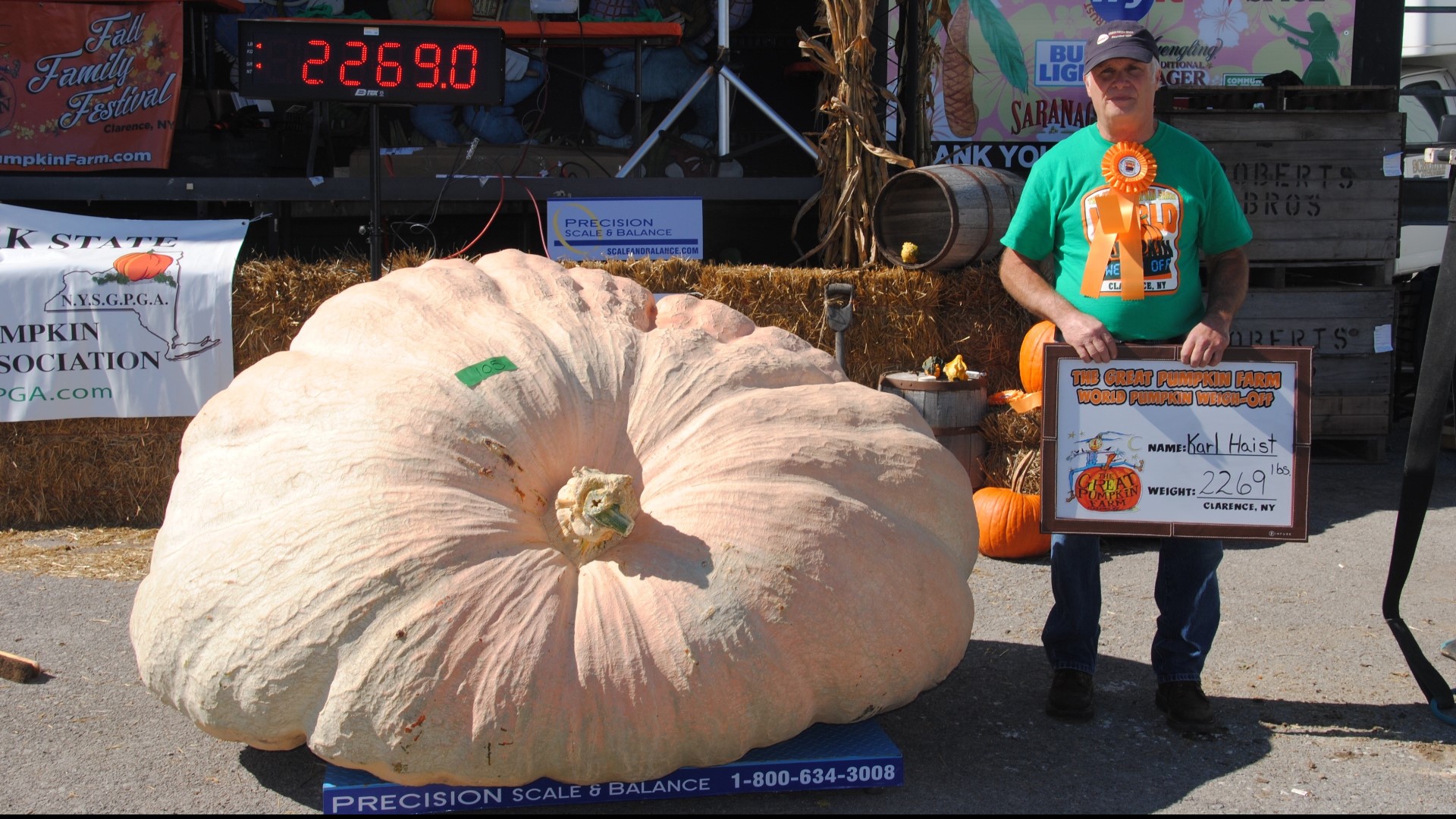2,269pound pumpkin wins Clarence Center man 3,500
