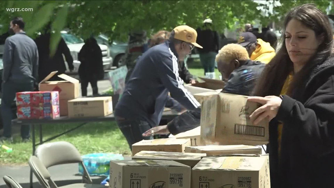 Small ways to help families affected by Buffalo shooting - Vimarsana News