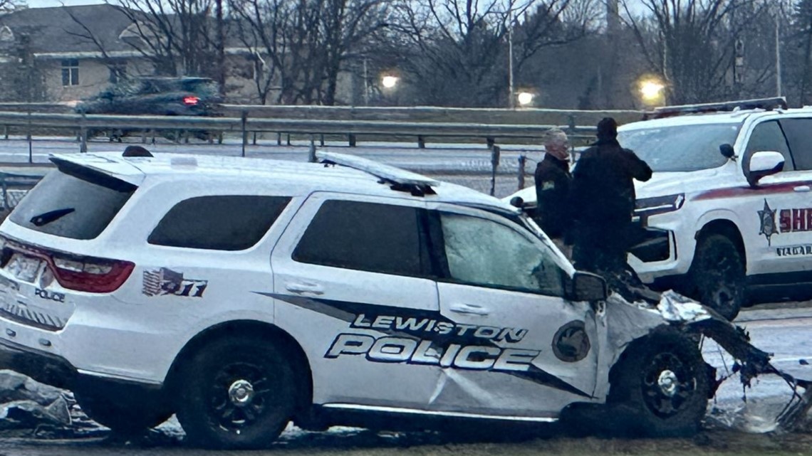 Traffic Tracker 2: Military Road closed in Lewiston - Vimarsana News