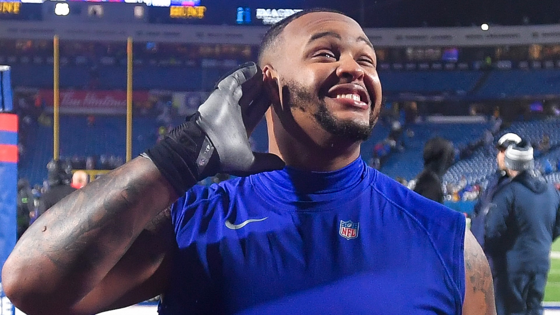 1-on-1-with-bills-offensive-tackle-dion-dawkins-wgrz