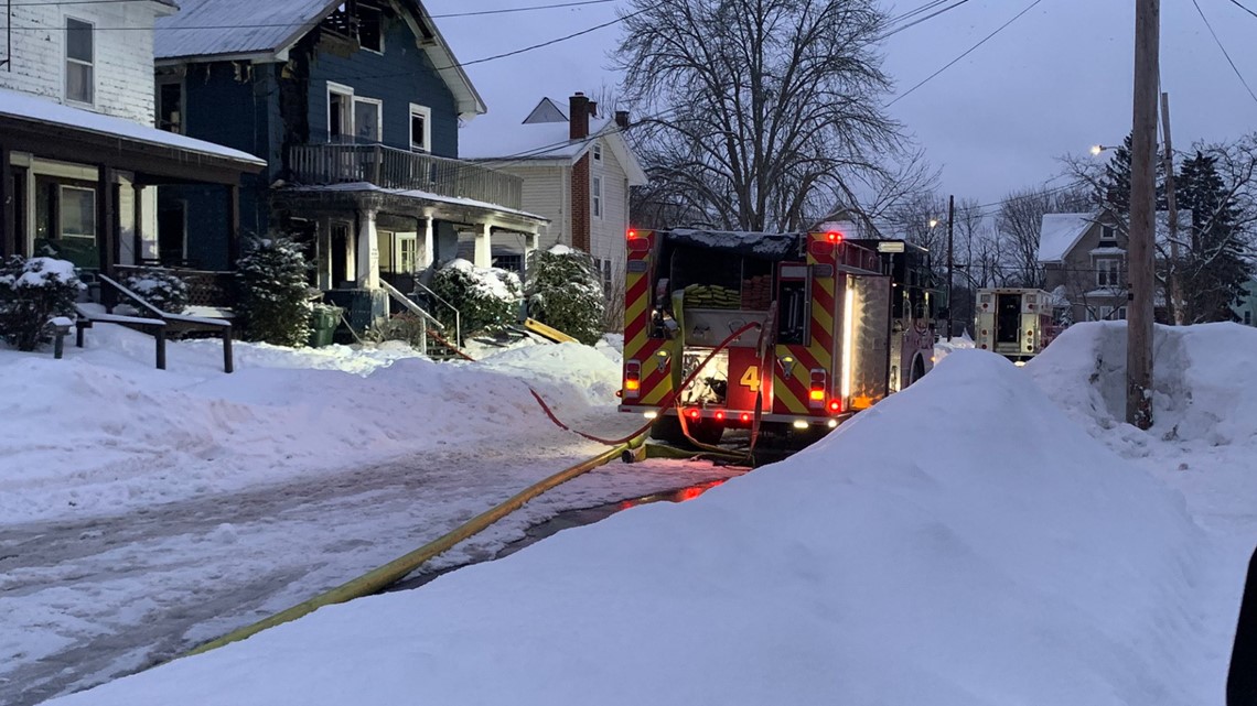 19-year-old man dies, toddler injured in Jamestown fire - Vimarsana News