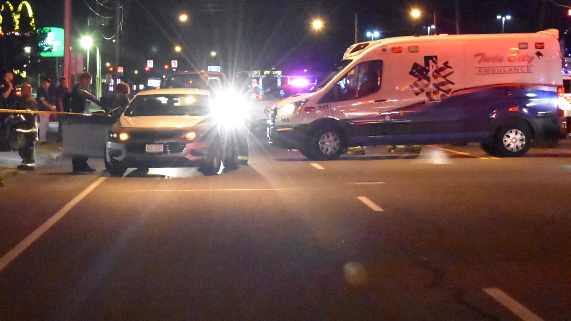 Niagara Falls man killed while crossing Niagara Falls Boulevard | wgrz.com