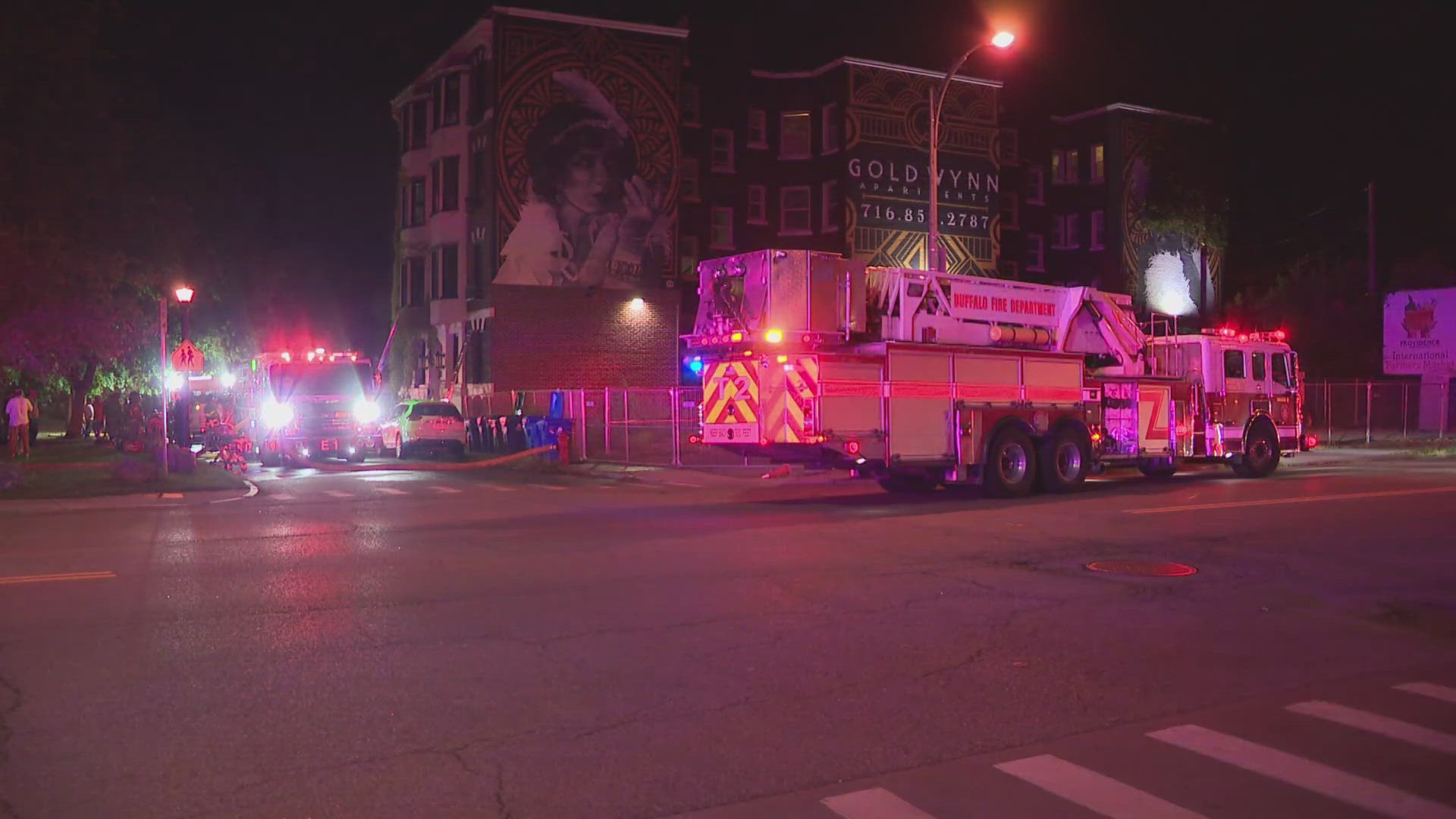 Crews respond to fire at Johnson Park apartment building late Monday ...
