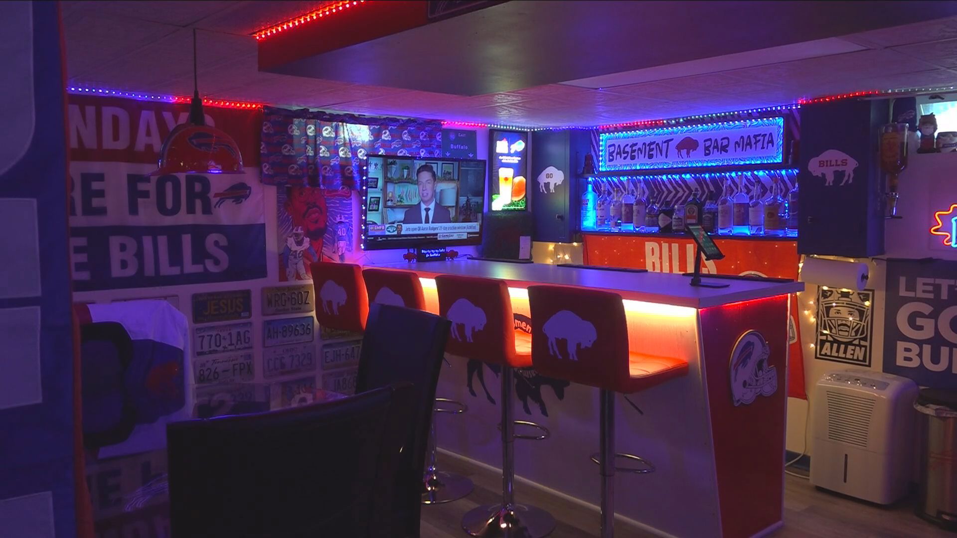 Meet the Mafia: Bills Basement Bar