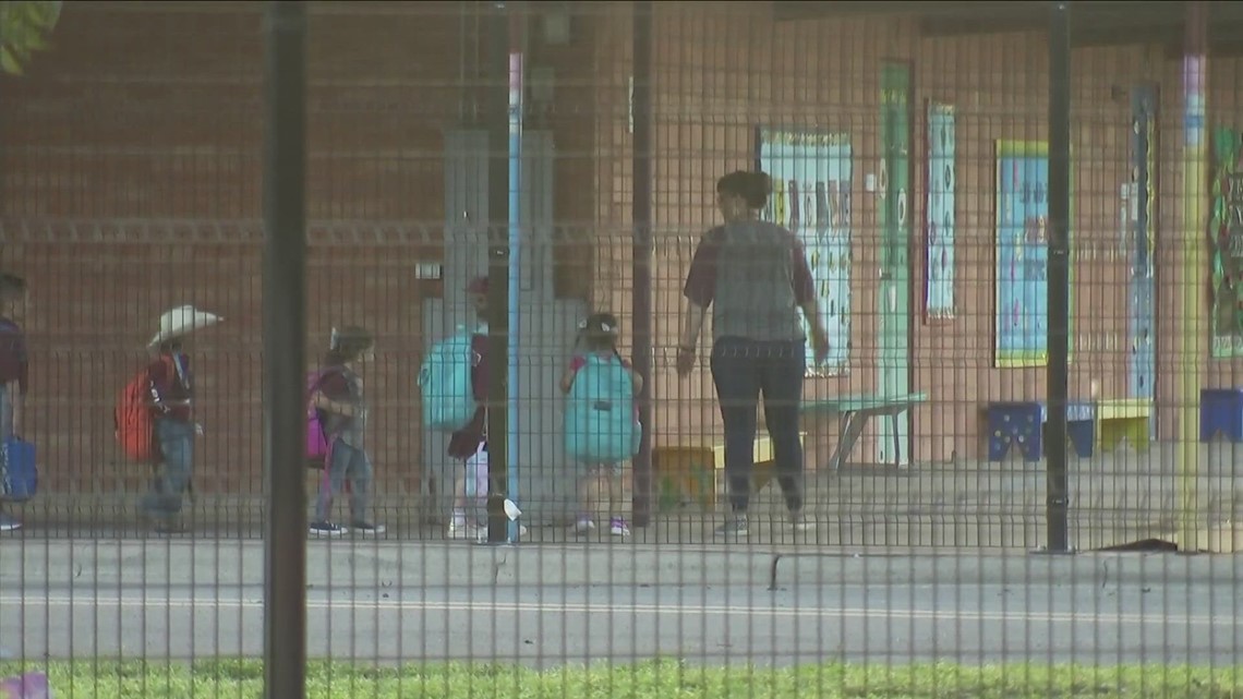 School security 1 year since Uvalde shooting - Vimarsana News