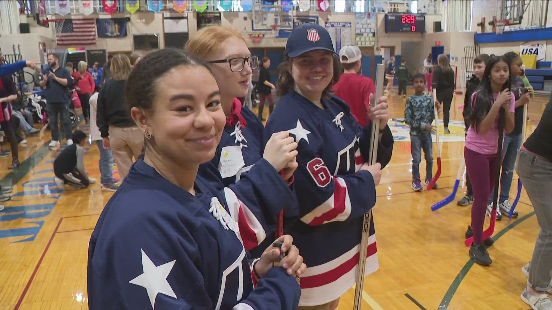 Hockey players from around the world made a special visit to the school to remind kids of what those who are deaf and hard of hearing can accomplish.