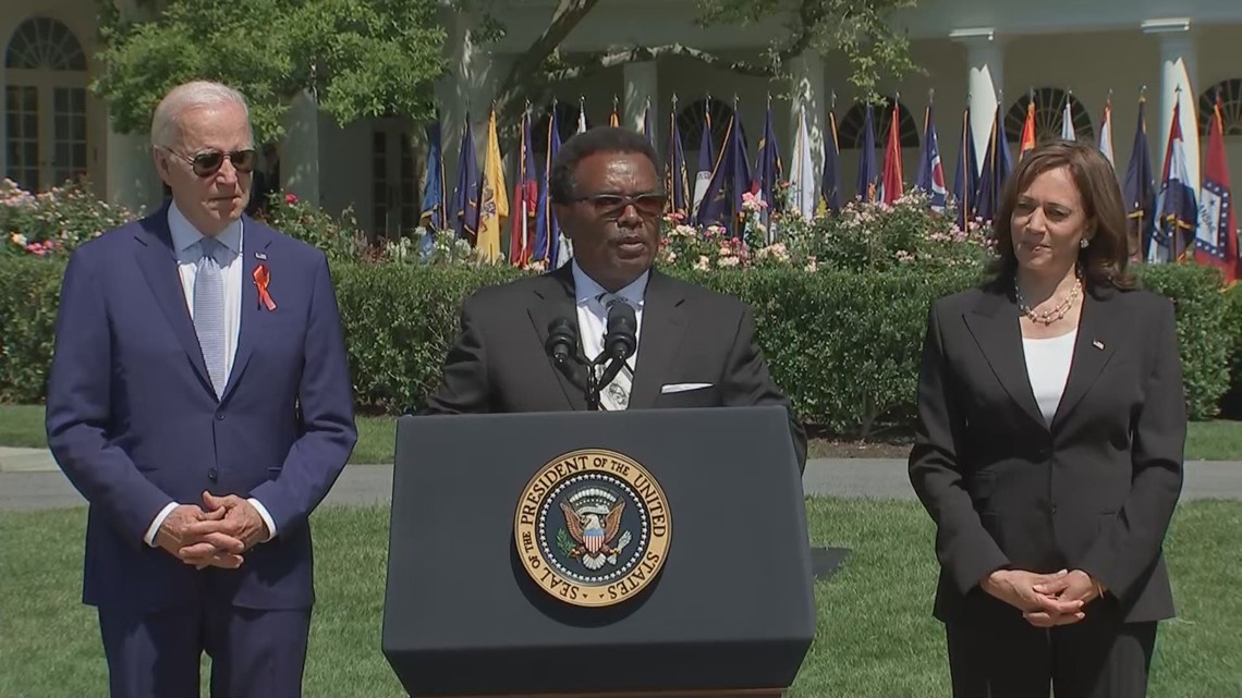 Those impacted by Buffalo mass shooting attend White House event celebrating new gun law - Vimarsana News