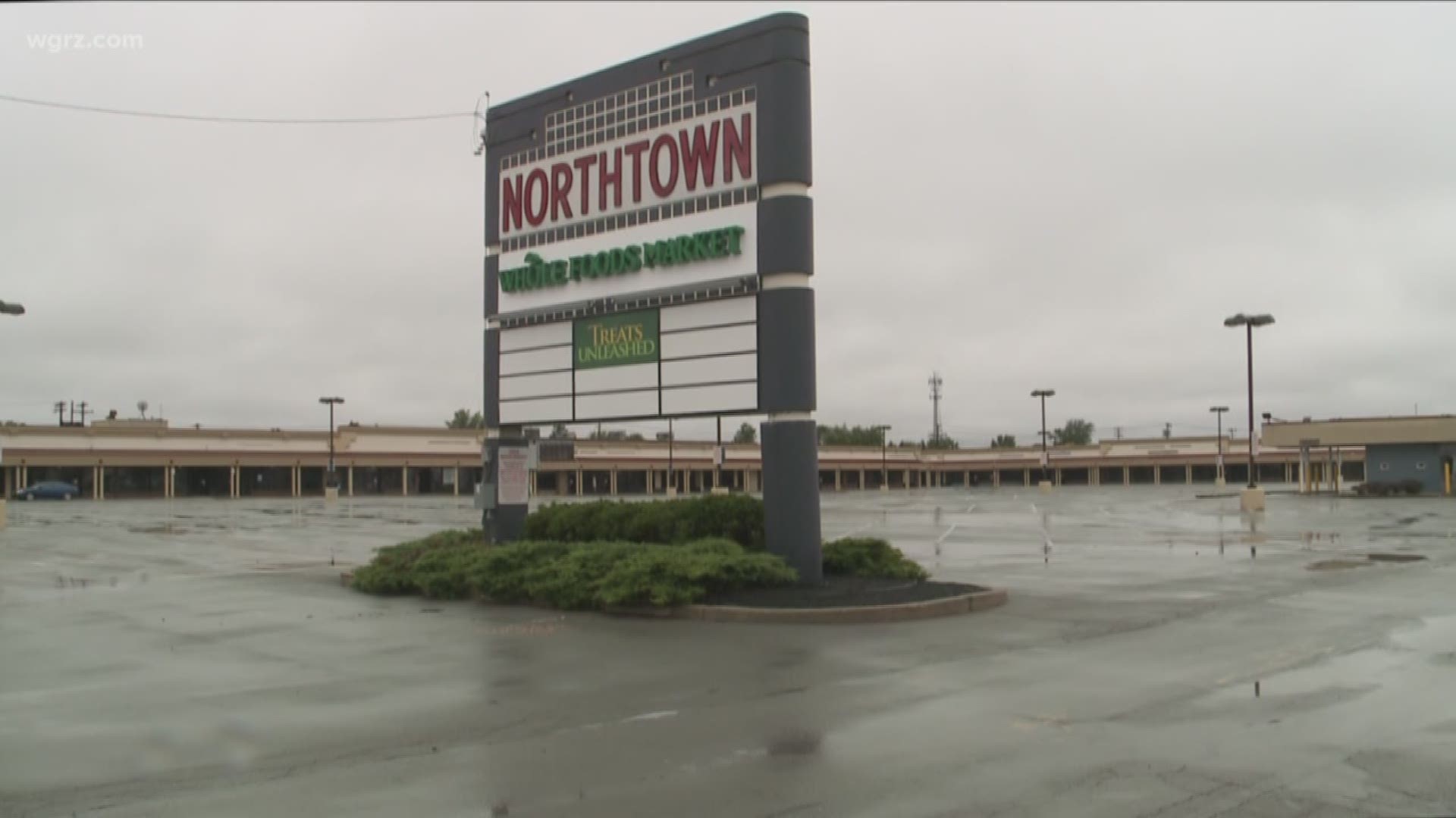 What's Going On At The Northtown Plaza?