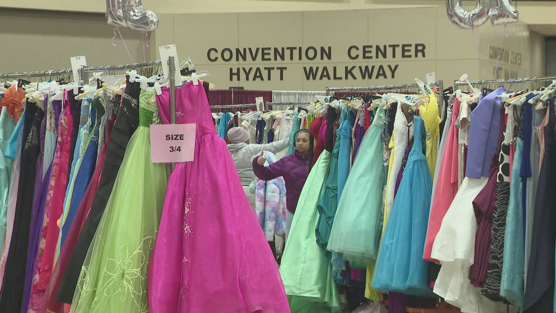 Colvin Cleaners hosted a full-day prom gown giveaway at Buffalo Convention Center, offering free gowns to over 1,000 students.