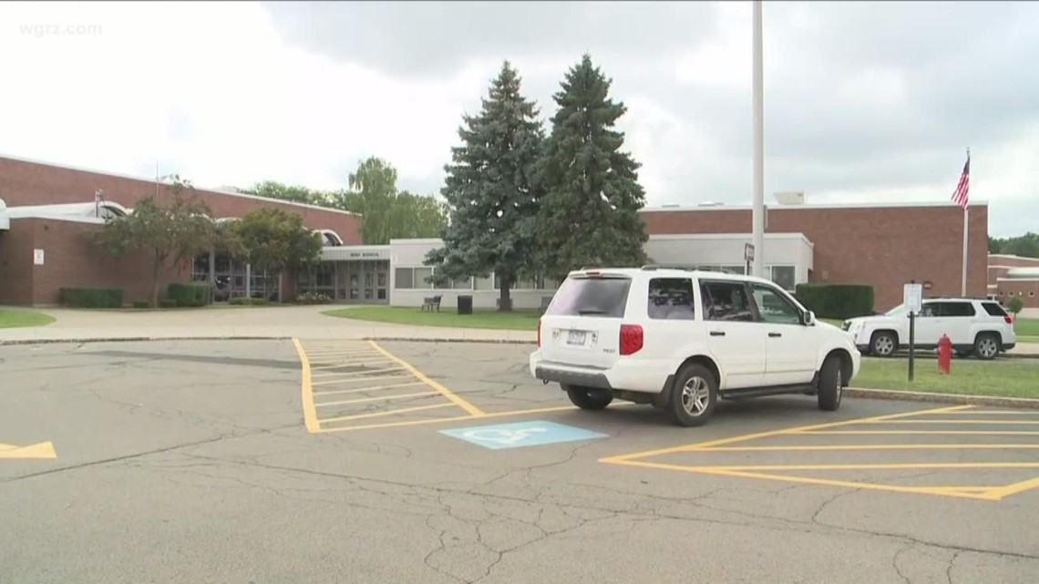 Fredonia High School went into lockdown Monday morning | wgrz.com