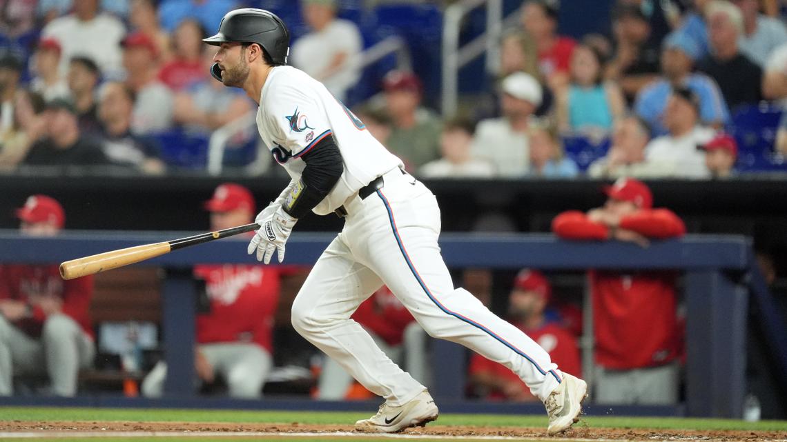 Williamsville native records first hit in second MLB game