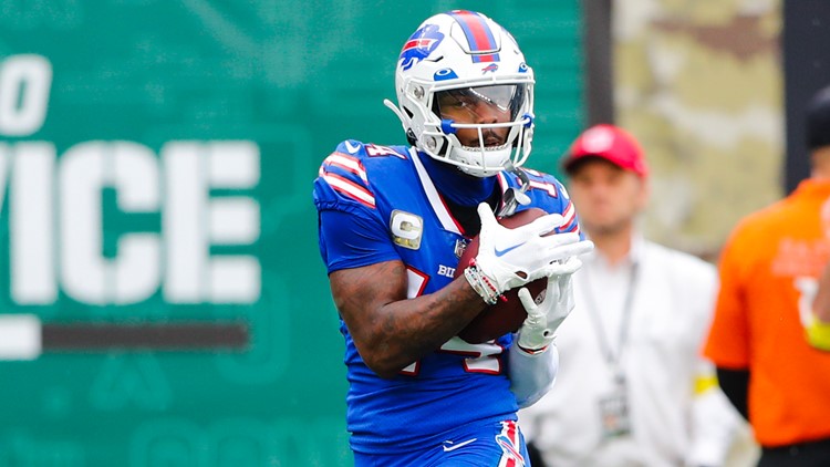 Bills' Stefon Diggs denies report that he wants a trade