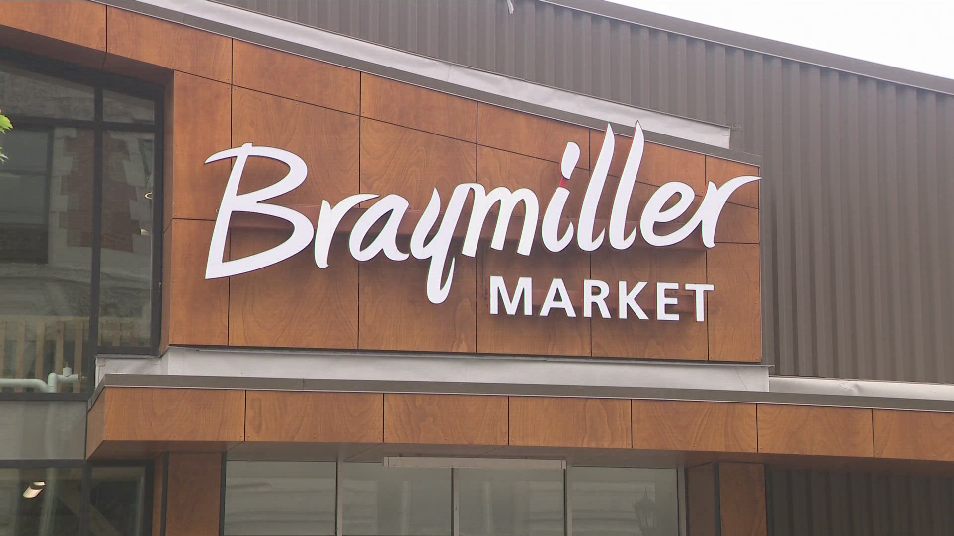 Town Hall Braymiller Market