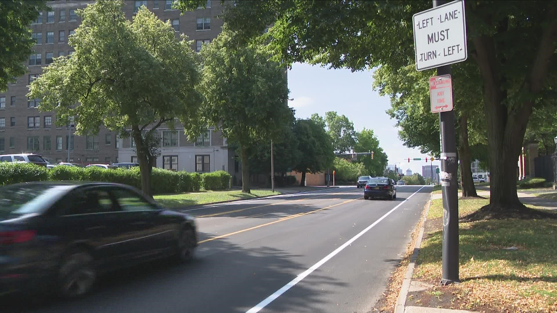 After weeks of chaos on one of Buffalo's busiest thoroughfares, Delaware Avenue is finally striped.