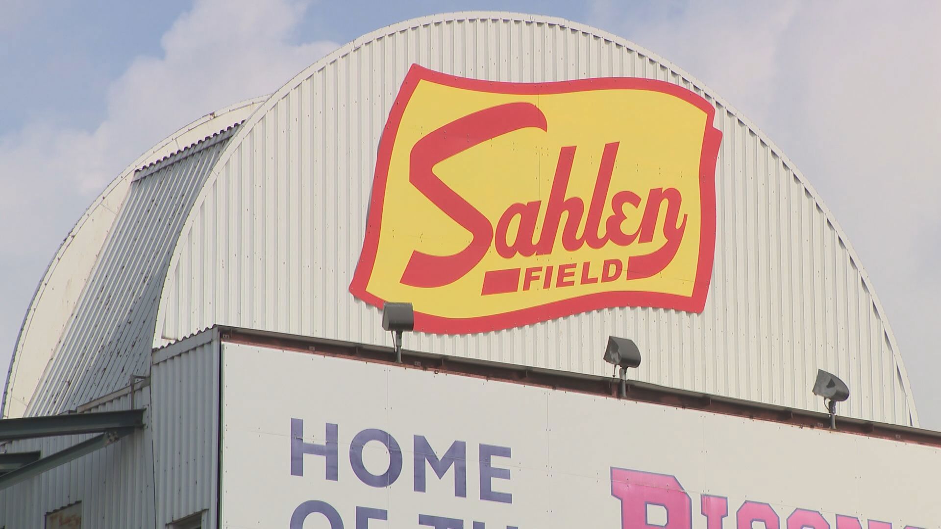 Buffalo Wing Fest returns with dozens of new flavors to sample