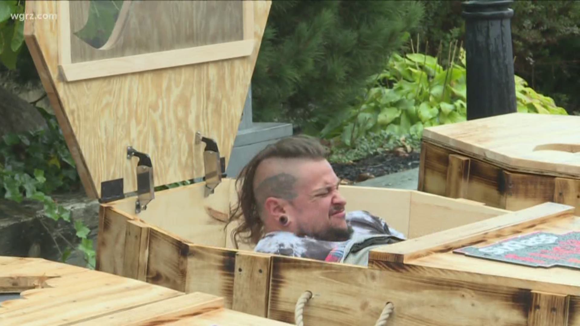 After 30 hours and a series of challenges, a winner was announced in the 2019 Coffin Challenge at Six Flag Darien Lake.