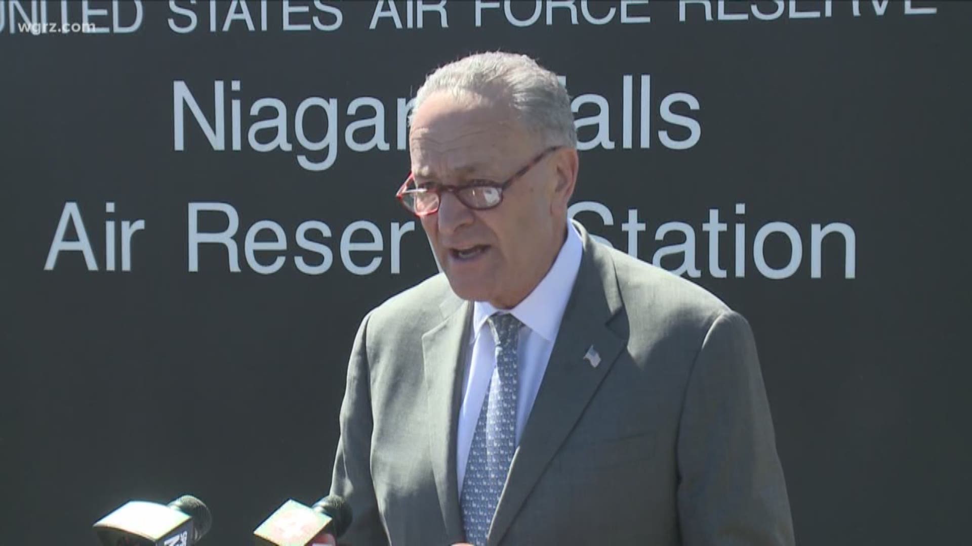 Schumer calls On The FAA "Get With It"