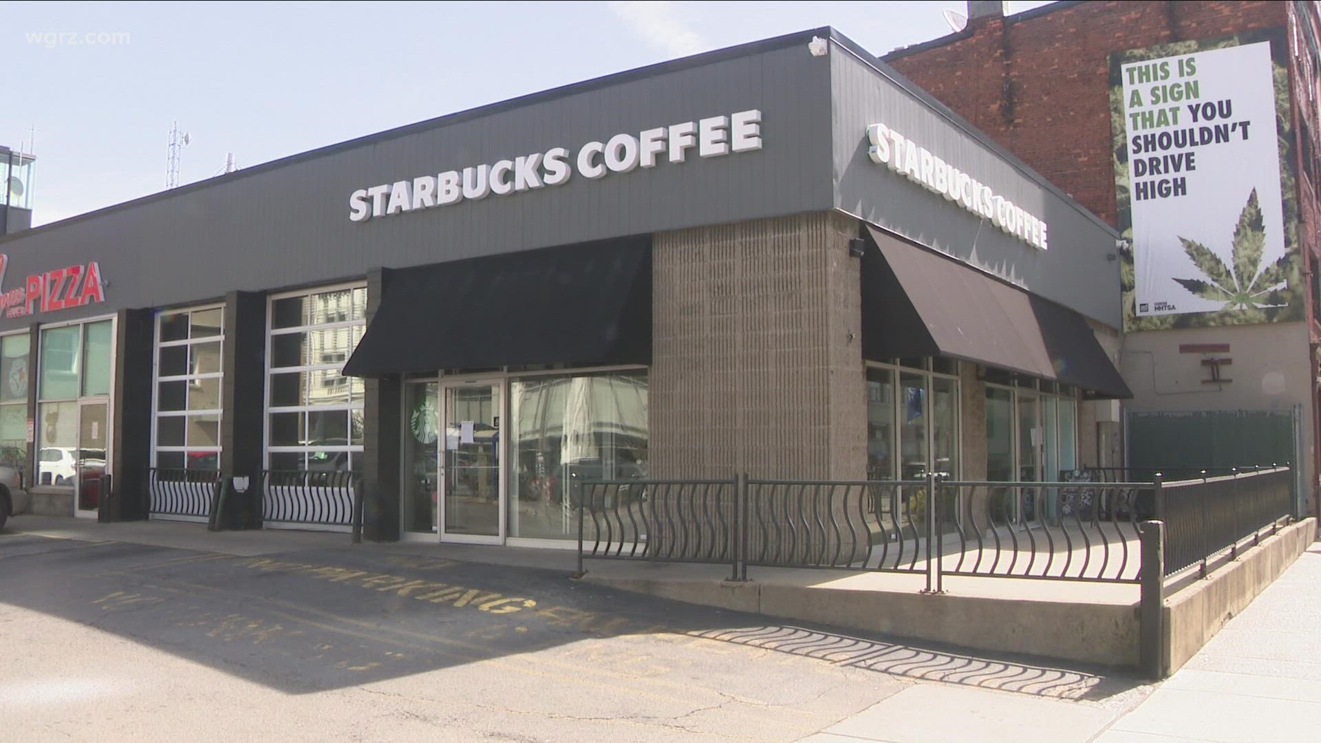 Delaware and Chippewa Starbucks location