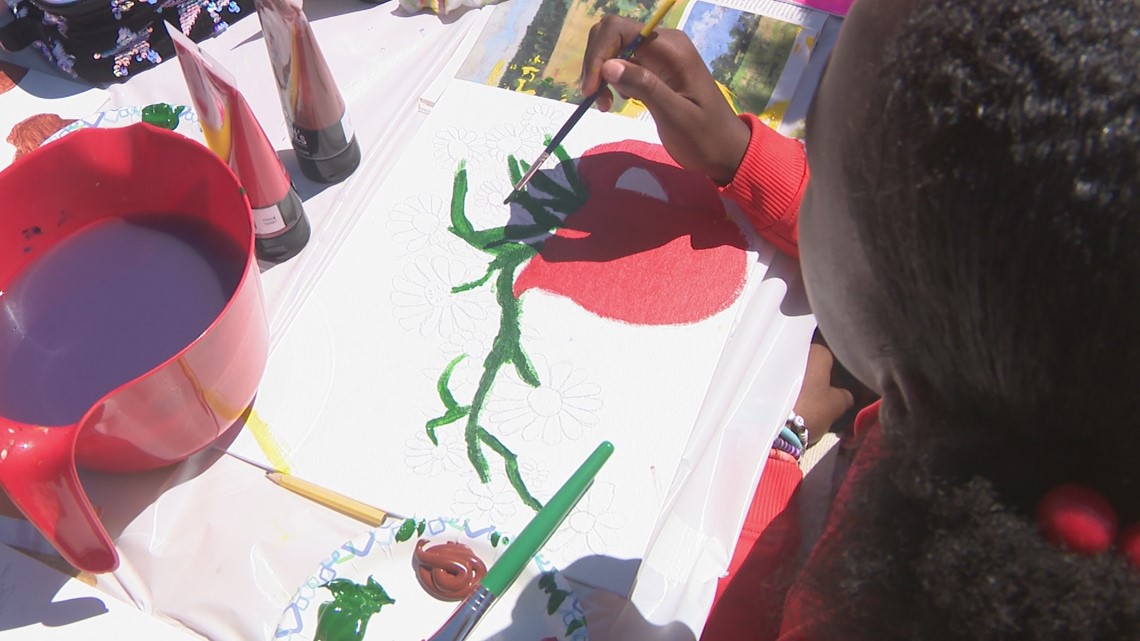 'Art For Healing' helps Buffalo students process feelings from mass shooting - Vimarsana News