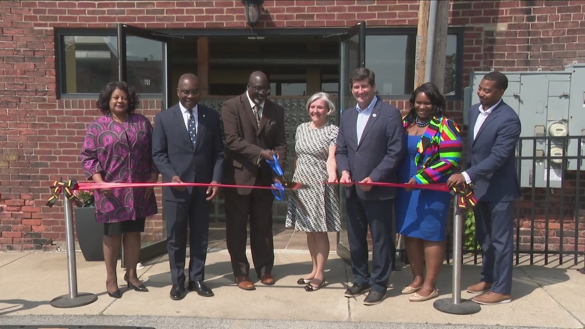 A ribbon cutting this morning officially opened the more than 20-thousand square foot building at 136 Broadway serve as the office for the Corridor's Commission.