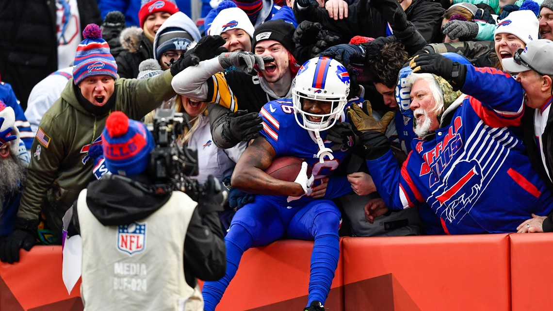 Bills bring Tre'Davious White jersey during postgame press conference