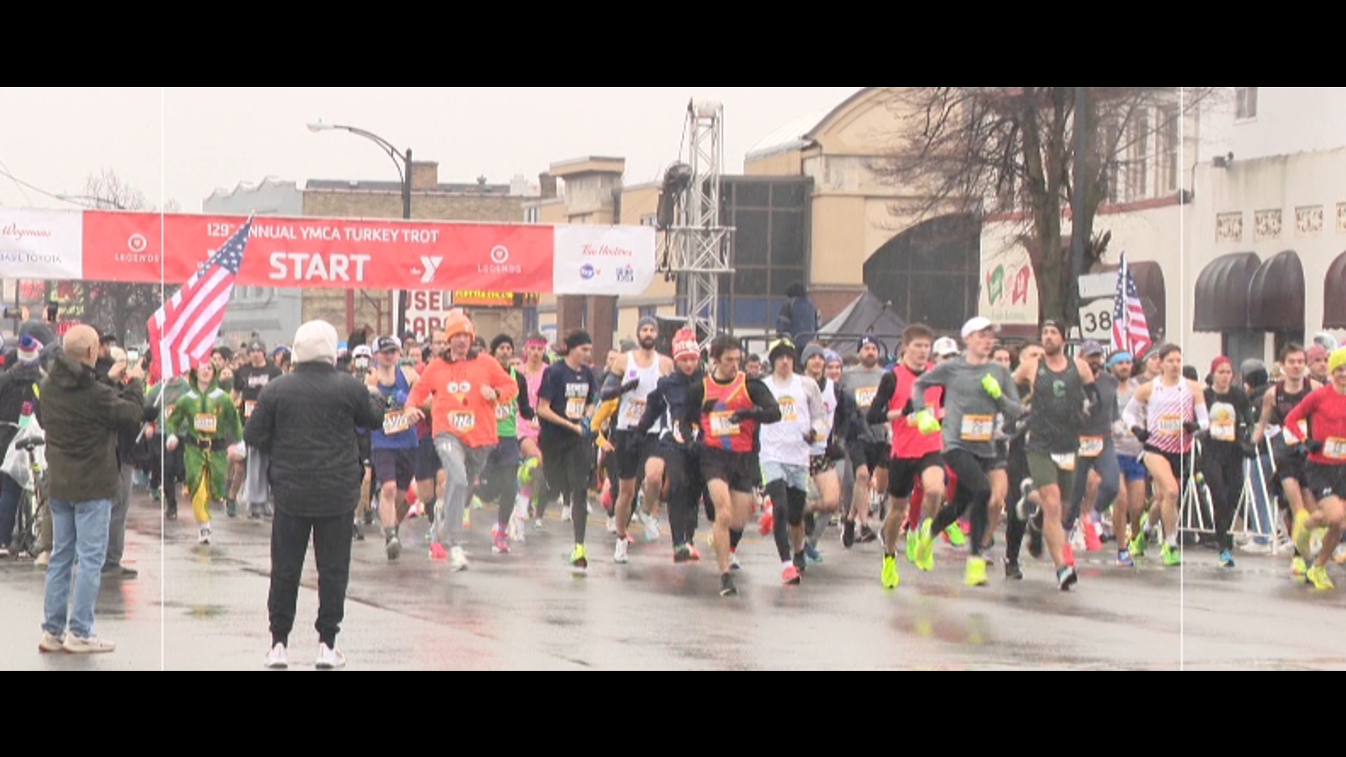 People hit the ground running for turkey trot