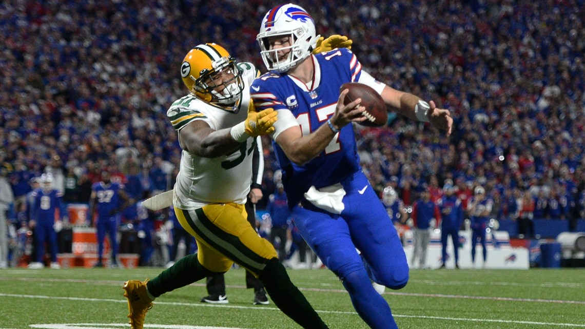 Bills extend lead over Packers at half