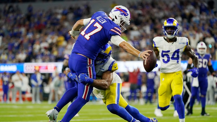 Bills Mafia packs tailgate in scorching Southern California heat