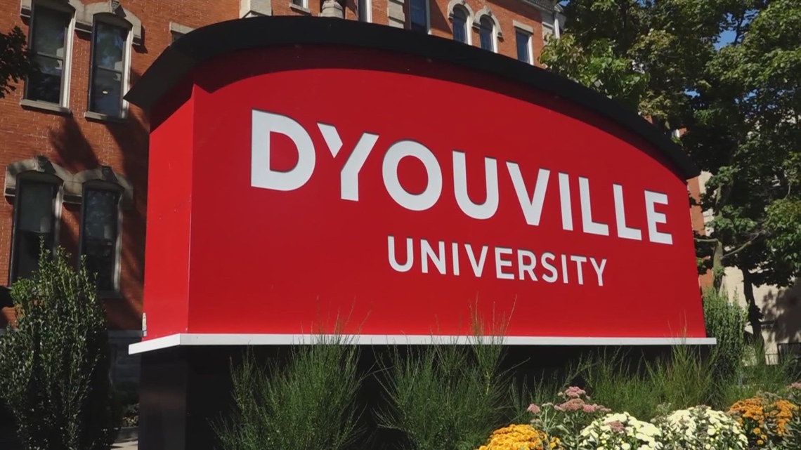 D'Youville sets Guinness World Record at commencement ceremony
