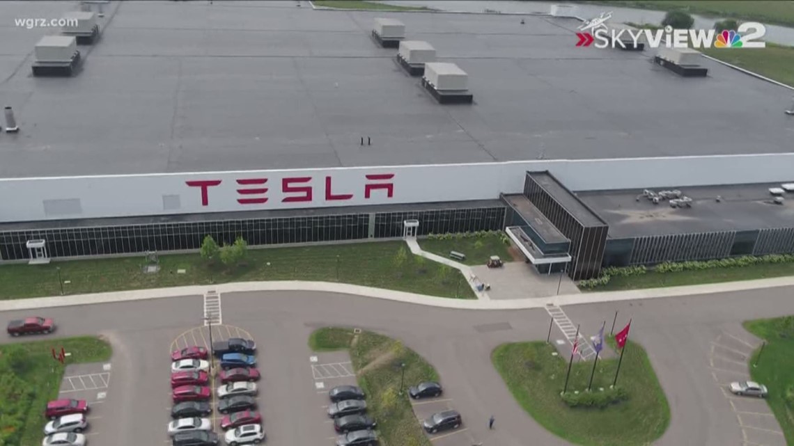 Report: Tesla Buffalo solar factory exporting most of its cells | wgrz.com