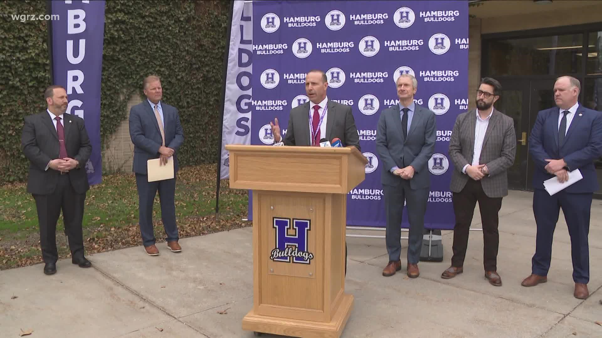 Several state lawmakers got together at Hamburg High School to highlight how 31 billion dollars for New York schools in the state budget will be used.