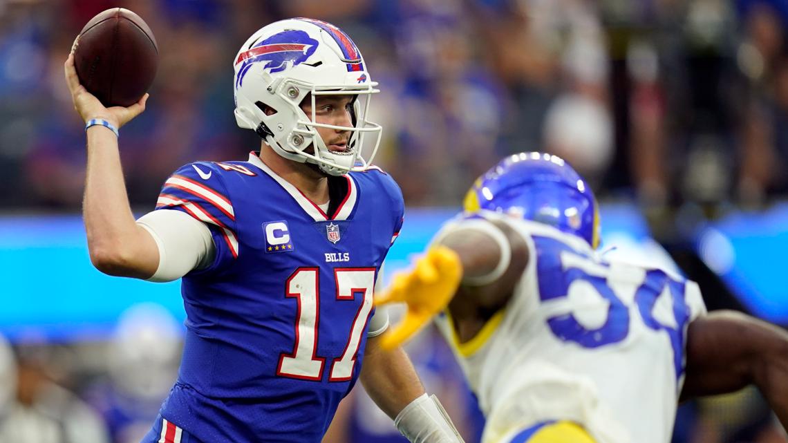 Bills commit costly turnovers during first half against Rams | wgrz.com